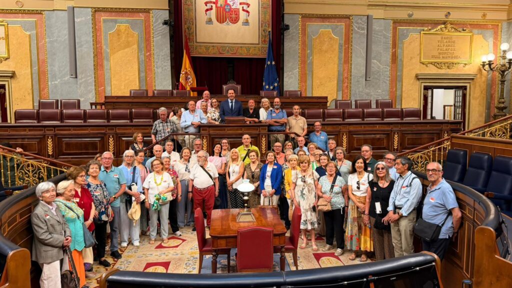 Viaje cultural a Madrid (Congreso de los Diputados y Real Academia Española) Viaje cultural a Madrid (Congreso de los Diputados y Real Academia Española)